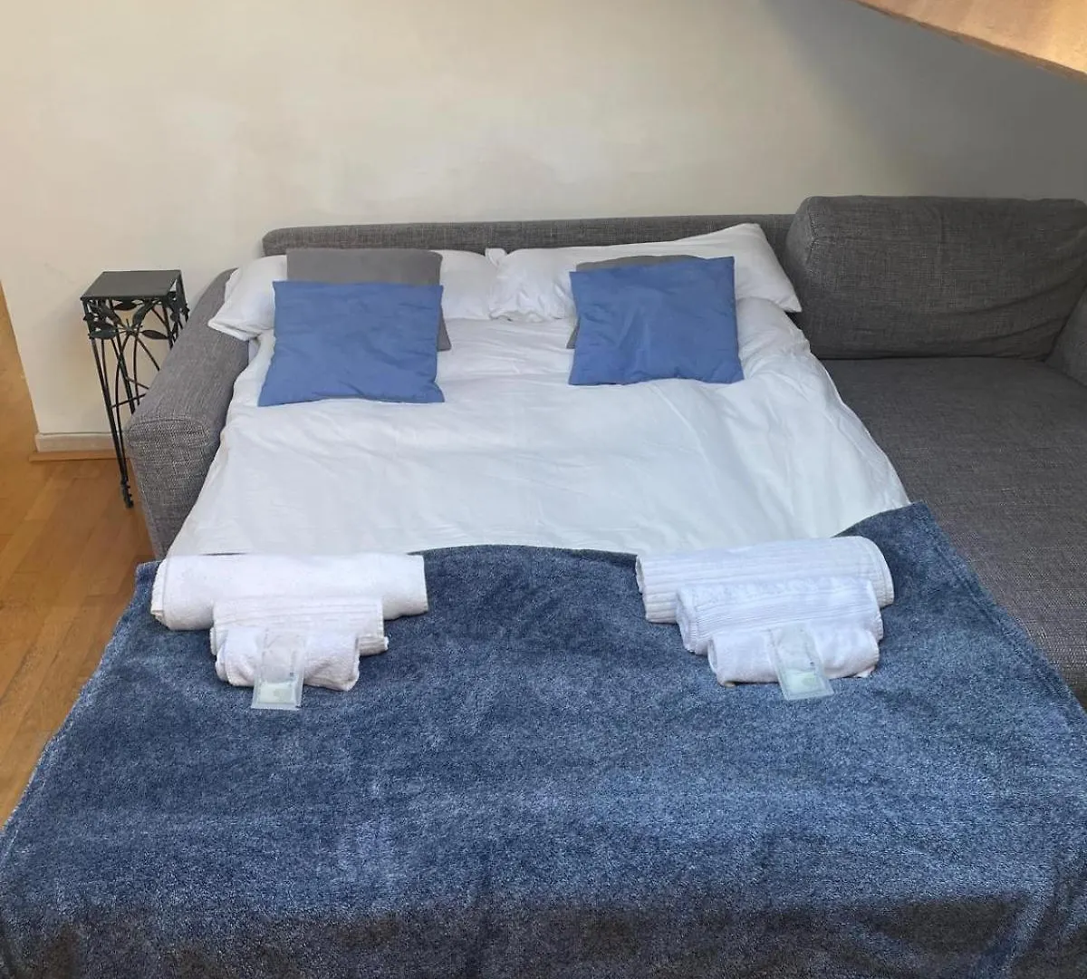 Luminosa Mansarda Vicino Al Porto Apartment Livorno